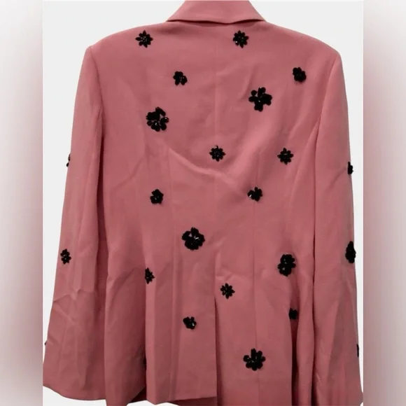 Cinq à Sept Pink Blazer with Black Floral Accents Sz 6 - Picture 3 of 5